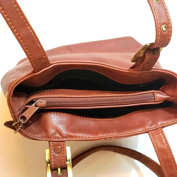 Liz Claiborne Tan leather purse - Picture 7 of 8